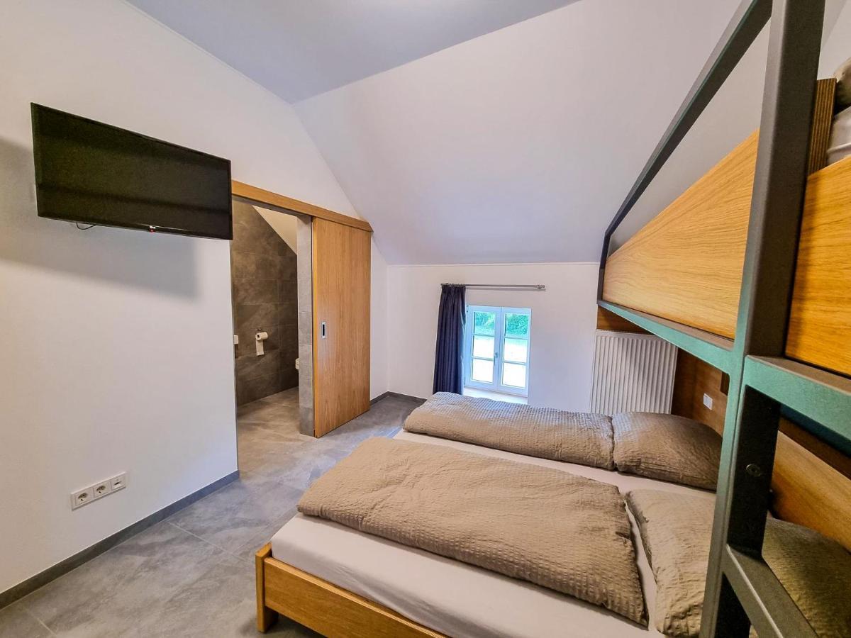 Rackésmillen Hotell Enscherange Exteriör bild